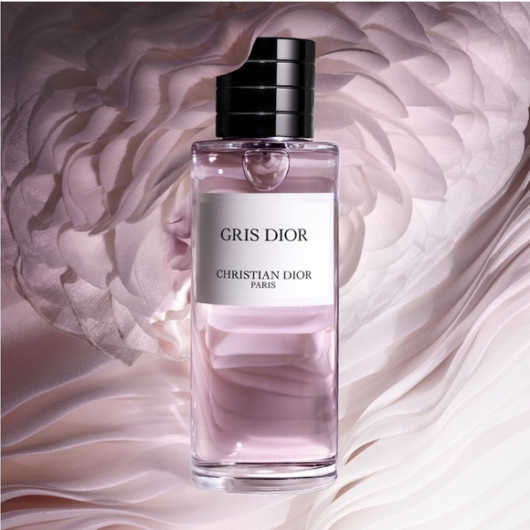 Gris Dior Eau De Parfum, 4.25 oz - Picture 12 of 15